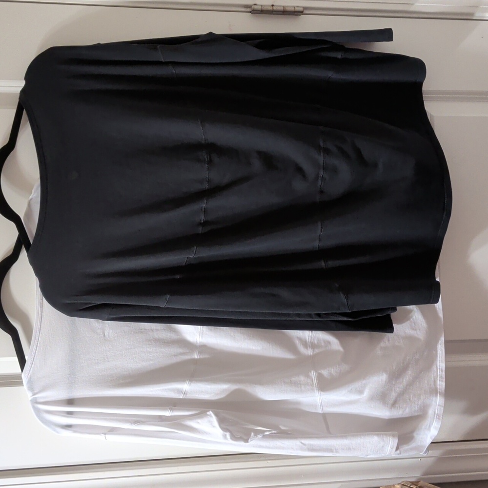 2 Lululemon Long Sleeve Shirts Black and White